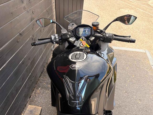 Ninja 1100 Sx image 3