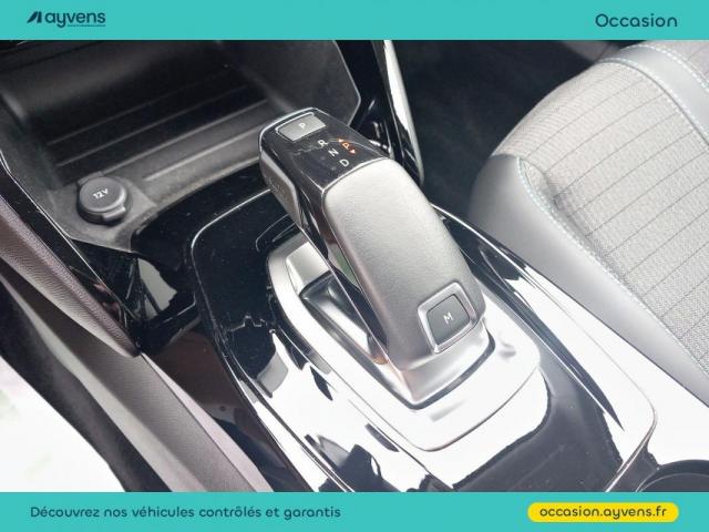 Peugeot 2008 image 8
