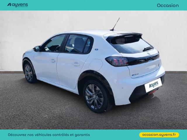 Peugeot 208 image 7