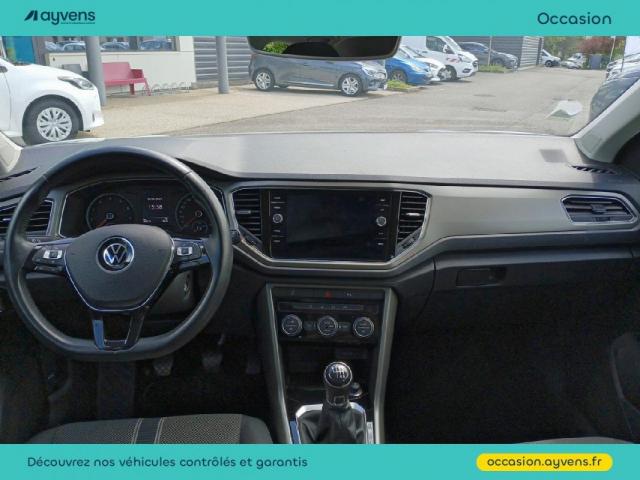 Volkswagen T-Roc image 4