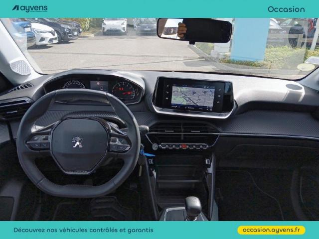 Peugeot 208 image 8