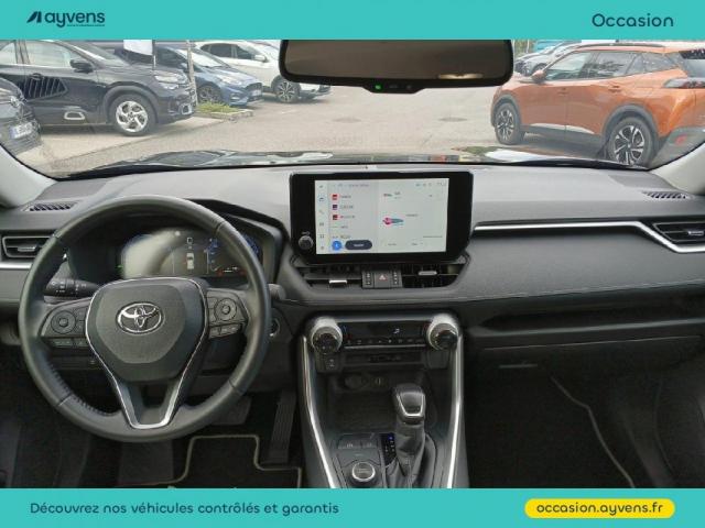 Toyota Rav4 image 8