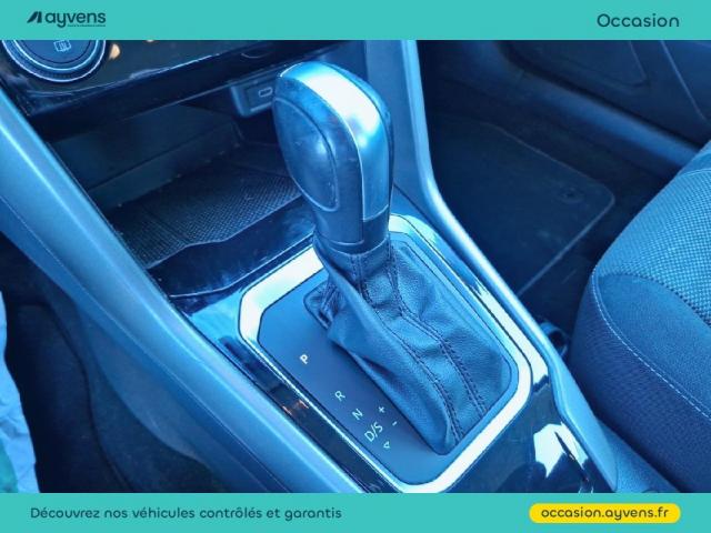 Volkswagen T-Roc image 2