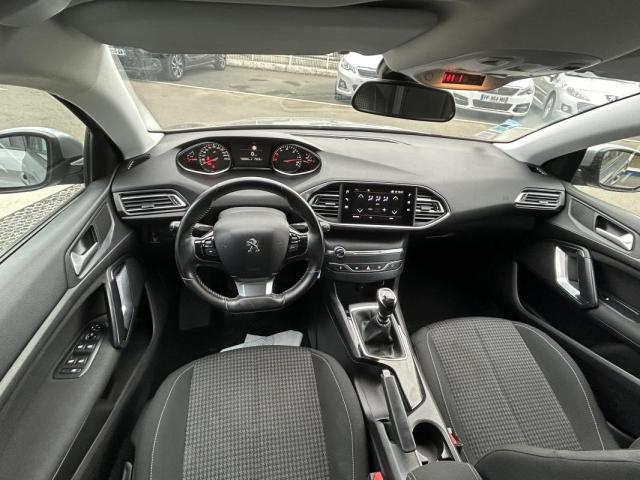 Peugeot 308 image 3