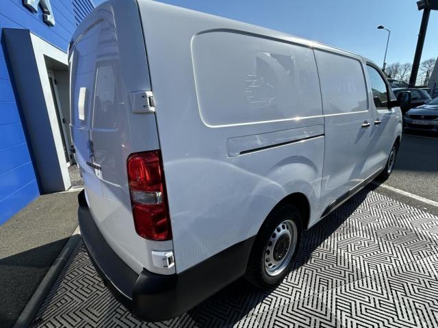 Peugeot Expert image 1