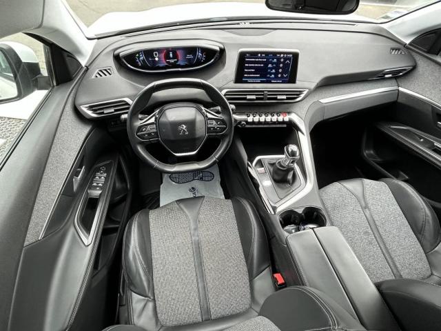 Peugeot 3008 image 5