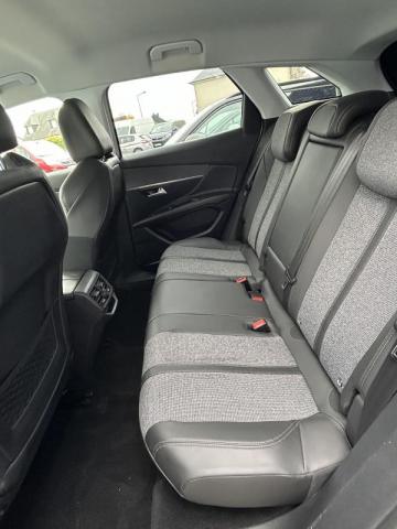 Peugeot 3008 image 8
