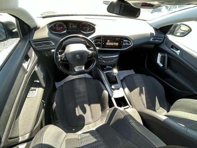 Peugeot 308 image 5