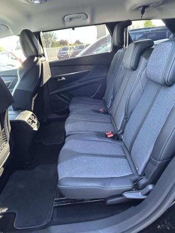 Peugeot 5008 image 6