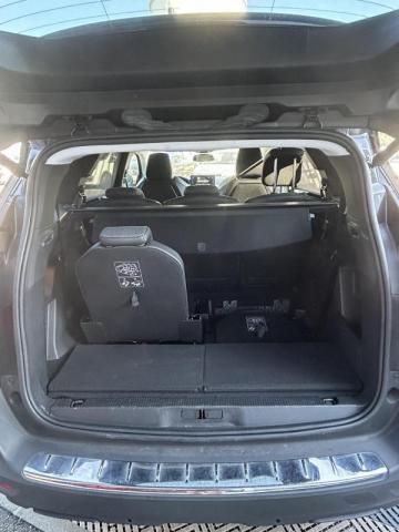 Peugeot 5008 image 3