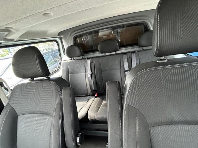 Renault Trafic image 9