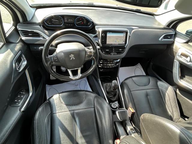 Peugeot 2008 image 1