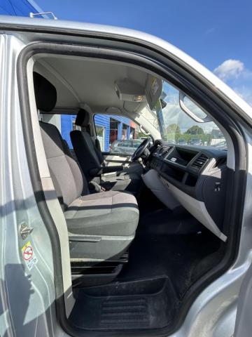 Volkswagen Transporter image 6