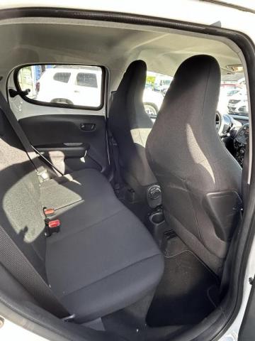 Peugeot 108 image 2
