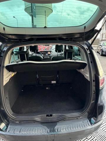 Renault Scénic image 2