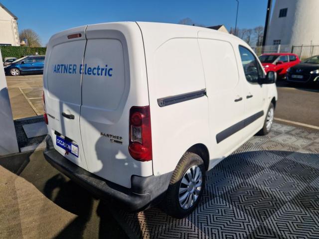 Peugeot Partner image 1