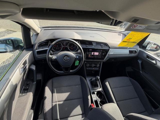 Volkswagen Touran image 5