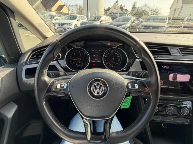 Volkswagen Touran image 8