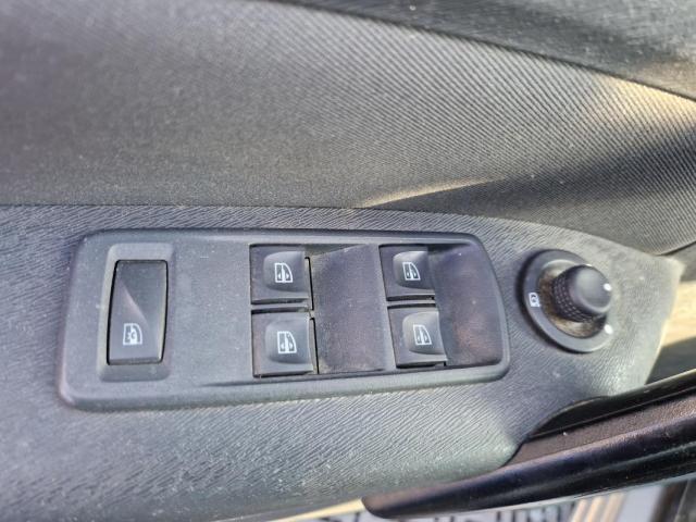 Renault Kangoo image 9