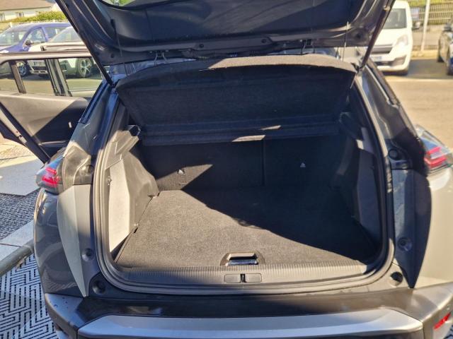 Peugeot 2008 image 6