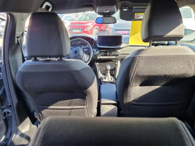 Peugeot 2008 image 4