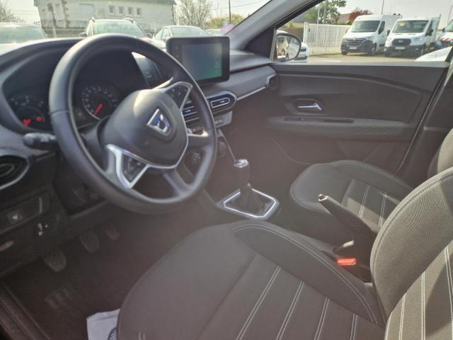 Dacia Sandero Iii image 2