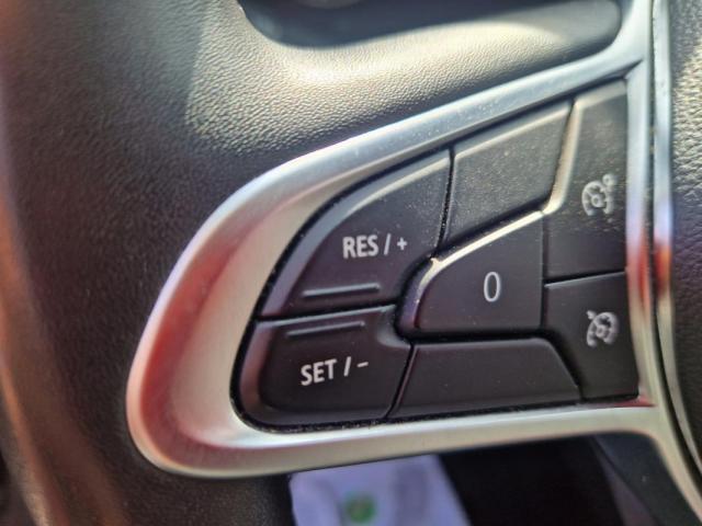 Renault Captur image 1