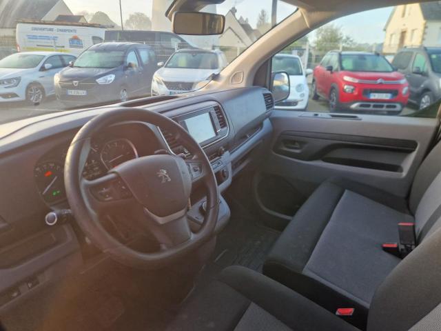 Peugeot Expert image 2