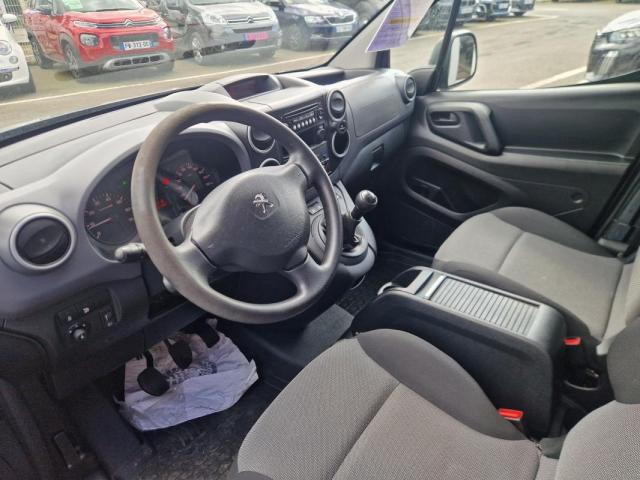 Peugeot Partner image 2