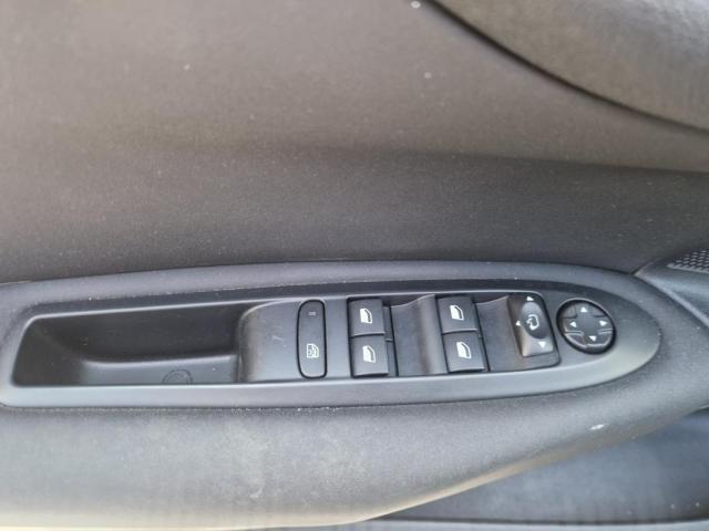 Citroen C4 image 4