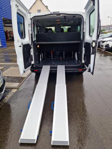Renault Trafic image 4