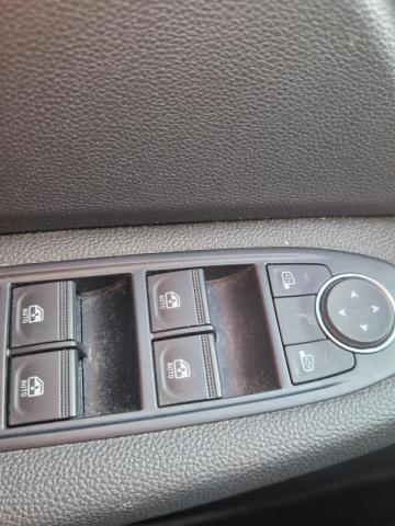 Peugeot 208 image 4