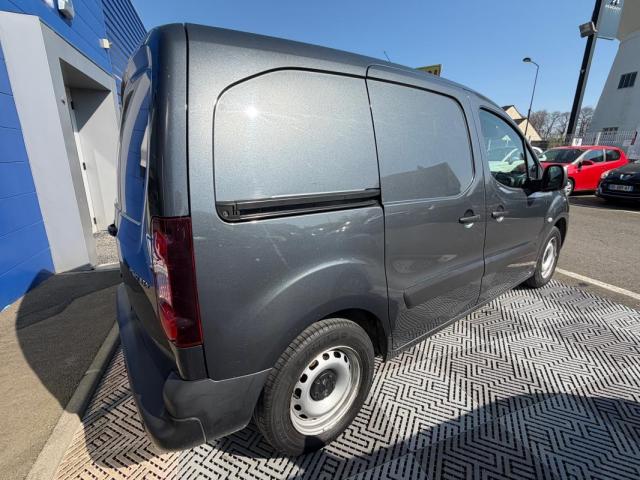 Peugeot Partner image 2