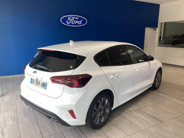 Ford Focus image 6