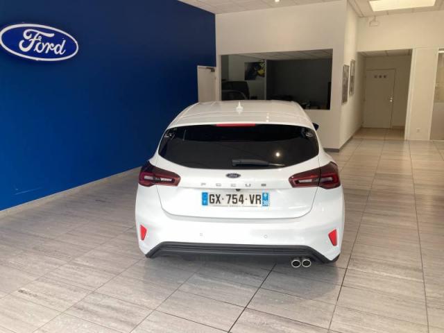 Ford Focus image 7