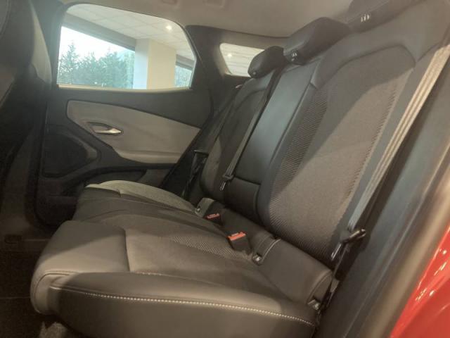Ford Explorer image 9