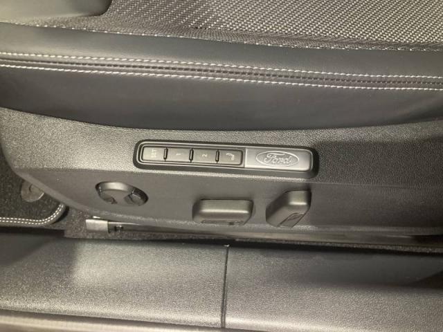 Ford Explorer image 6