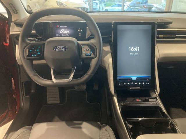 Ford Explorer image 4