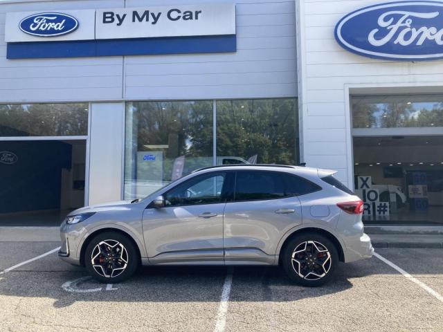 Ford Kuga image 9