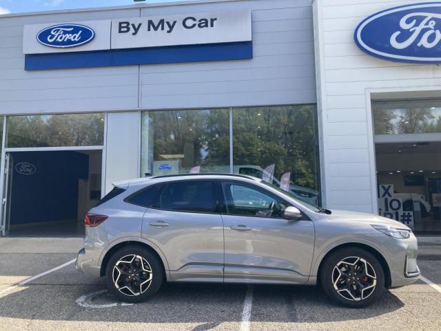 Ford Kuga image 5