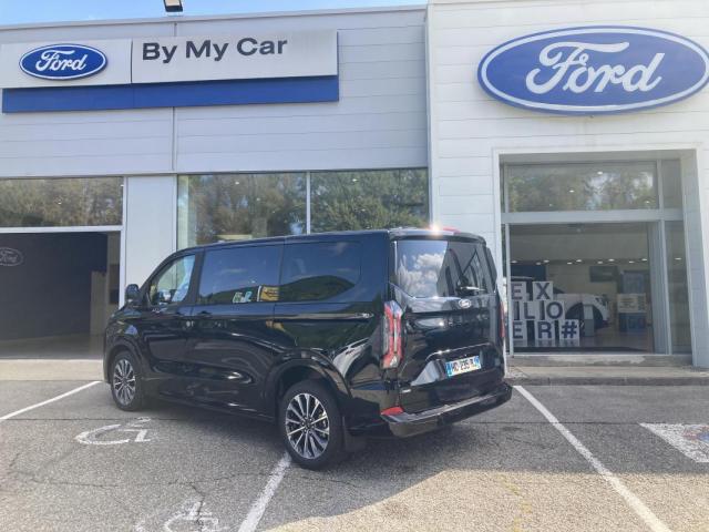 Ford Tourneo image 2