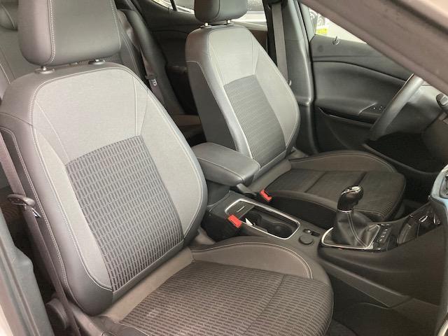 Opel Astra image 2