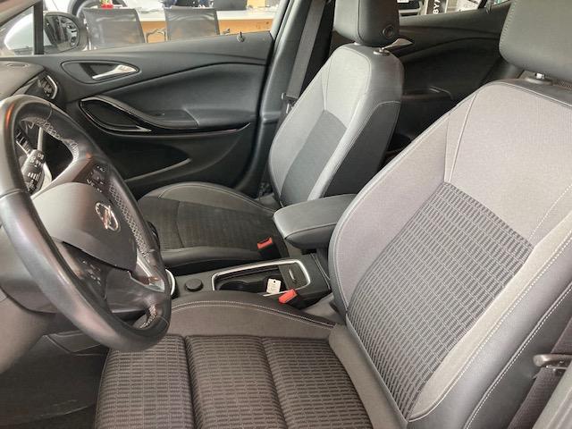 Opel Astra image 6