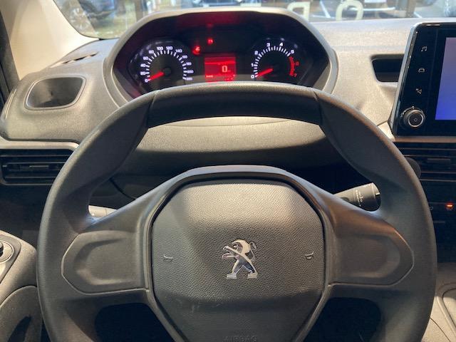 Peugeot Partner image 5