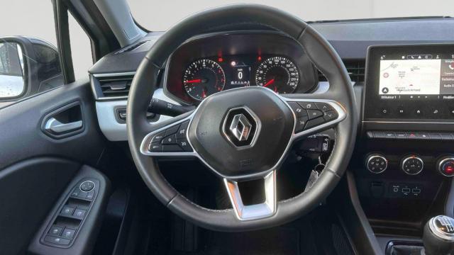 Renault Clio image 8