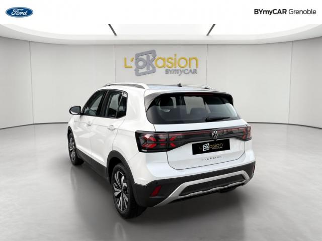 Volkswagen T-Cross image 3
