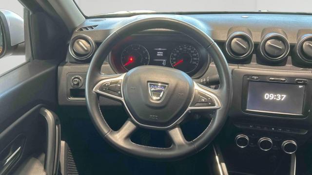 Dacia Duster image 1
