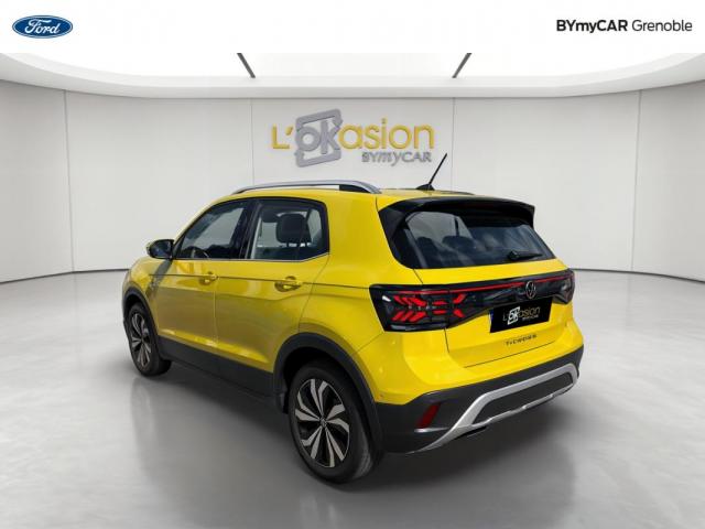 Volkswagen T-Cross image 2