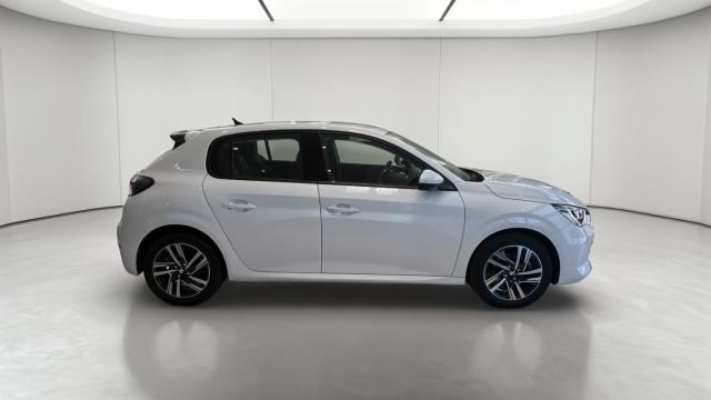 Peugeot 208 image 3