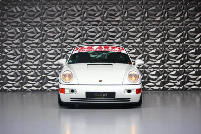 Porsche 911 image 8
